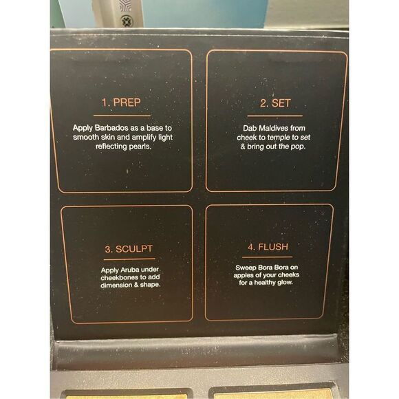 Bundle of makeup products - Picture 15 of 16